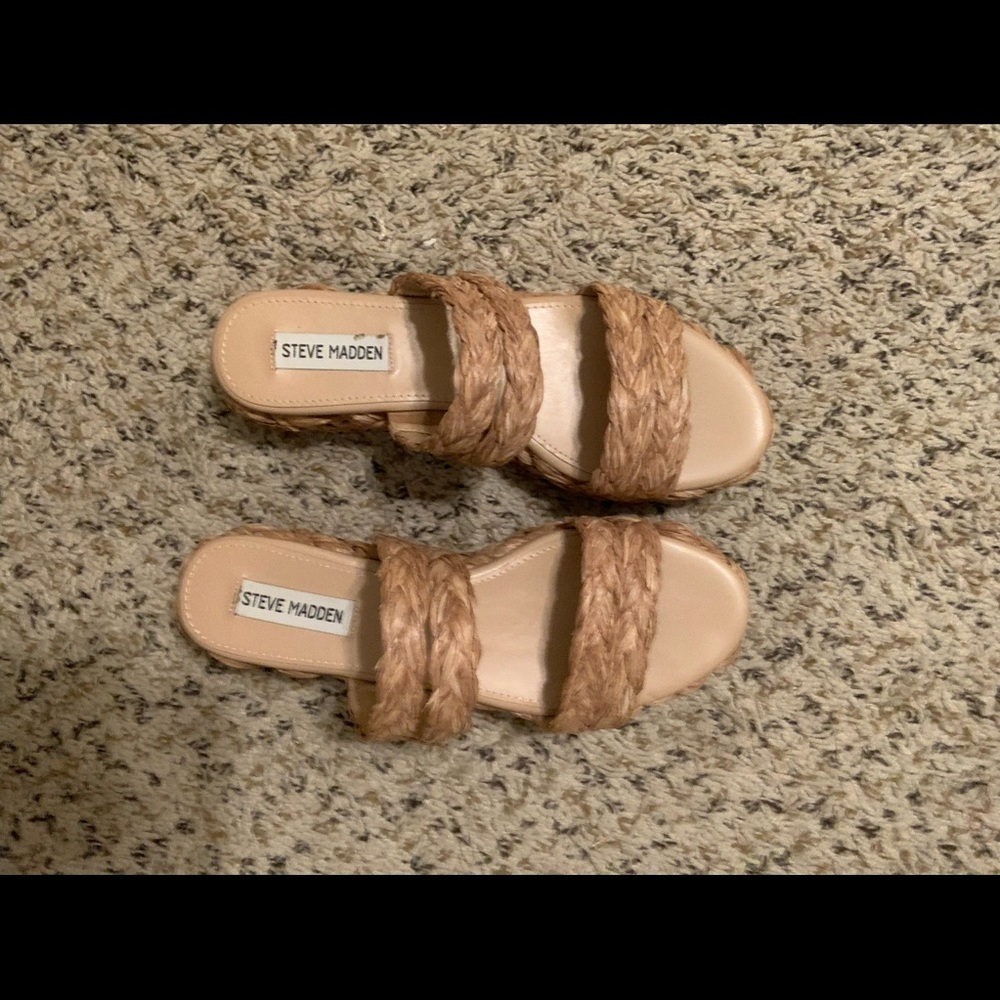 Steve Madden sandals